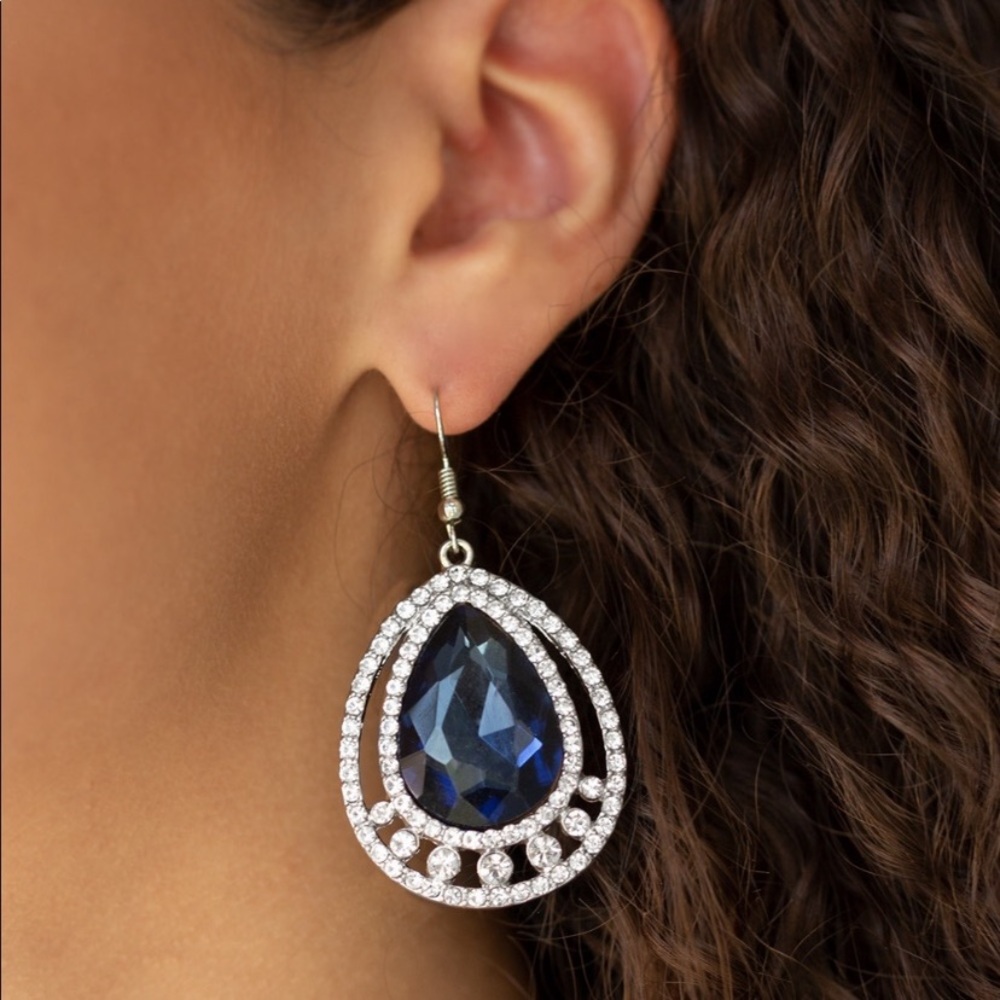 Blue teardrop rhinestone earrings